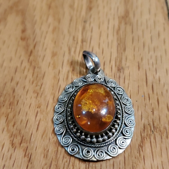 unknown Accessories - Vintage pendant